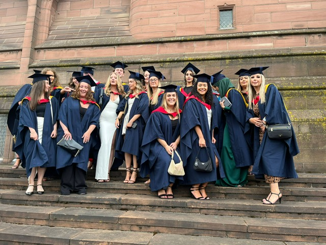 asfcHE's tweet photo. How amazing does our primary PGCE cohort look at their graduation?! These future primary school teachers make us incredibly proud. We wish them all the best of luck in their new teaching careers! 

#Teachers #PrimaryPGCE #HigherEducation https://t.co/AQZF0DO7nk