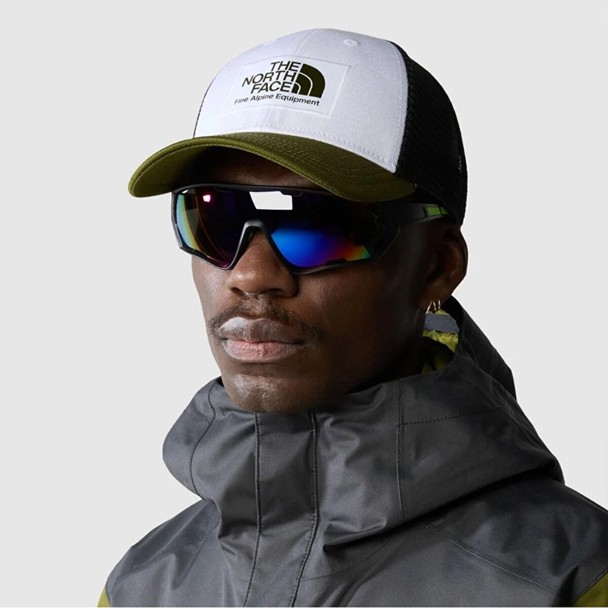 Kombinini The North Face Mudder Trucker Şapka ile tamamla. İndirimli fiyatıyla şimdi Sporthink.com.tr’de 🔴

#sporthinkcomtr #thenorthface