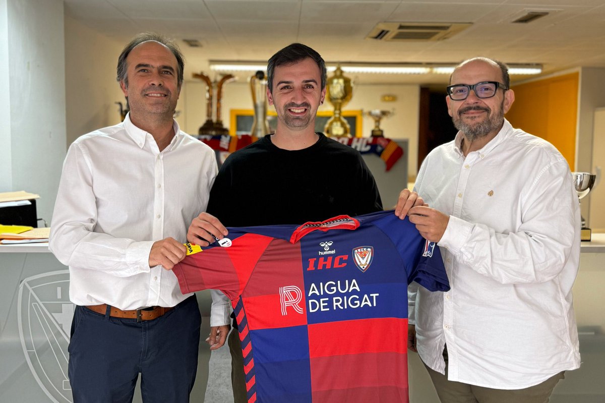 #oklliga 

Xumet un any més!

<a href="/jaumearnau/">Jaume-Arnau Marquès</a> 

“Estic en un bon moment però cal seguir treballant i no conformar-se”.

kiliansebria.cat 

<a href="/IgualadaHC/">Igualada Hoquei Club</a> <a href="/AiguadeRigat_/">Aigua de Rigat</a> 
<a href="/bassanohockey/">Bassano Hockey</a> 
<a href="/som_dhoquei/">Som d'Hoquei</a> 
<a href="/okcatcat/">OKCAT🎗️🇨🇭🇧🇪🏴󠁧󠁢󠁳󠁣󠁴󠁿🇩🇪</a> 
<a href="/SolohockeyNET/">Solohockey.NET</a> 
<a href="/FCPatinatge/">FCPatinatge</a>
Foto <a href="/xvigarcia_Xavi/">Xavi Garcia</a>