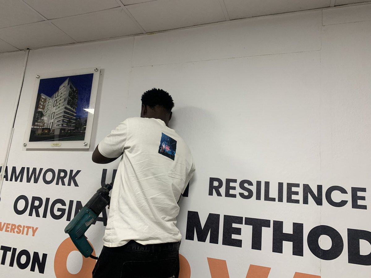 HazkenDigital's tweet image. Beautify your office space and surroundings with a promotion clear acrylic signs, advertise and promote your business in style, @hazkendigital we install anywhere in Lagos or any state in Nigeria.
#acrylicsign #sign #wallsign #signagedesign #signage