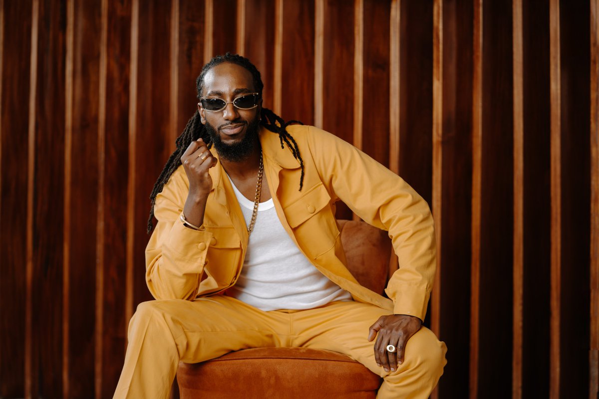 THE PROFESSOR tweet media