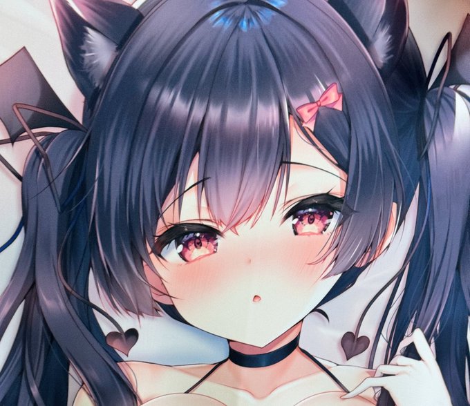 抱き枕の色校正!きれい!すべすべすぎてベッドから滑り落ちる! 