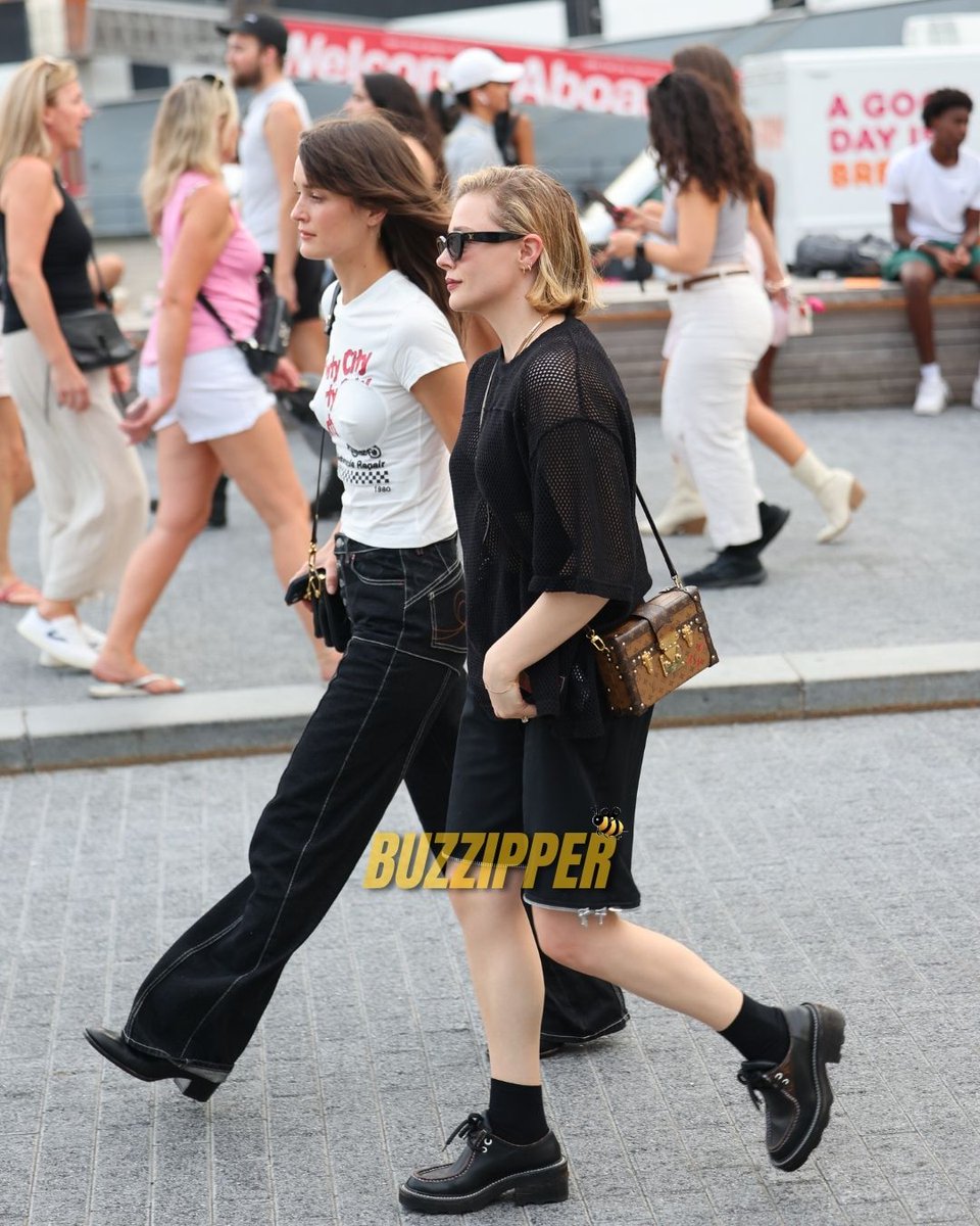 buzzipper's tweet photo. Is Chloë Grace Moretz Engaged?

Chloe Grace Moretz and Kate Harrison are once again sparking engagement rumors. 

Follow the BEE! 🐝 © @buzzipper / #Buzzipper / @backgrid_usa 

Hit that share button and spread the Joy!  

#buzzippertalks  #chloemoretz #kateharrison https://t.co/DLg9Wum8Sa