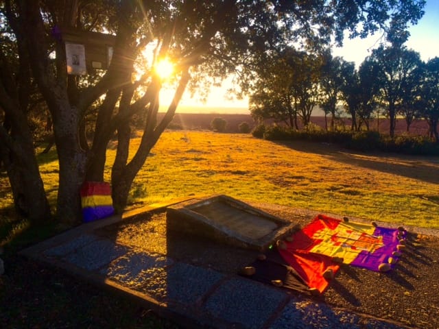 Crmh_Burgos's tweet photo. 🙏¿Nos ayudáis? 

📢Difusión para localizar familiares Estépar #Burgos 

Desde la CRMH estamos tratando de encontrar a  familiares de las personas asesinadas en Estépar en las sacas del 9 y 10 de septiembre de 1936. https://t.co/YuQW2EHbfz