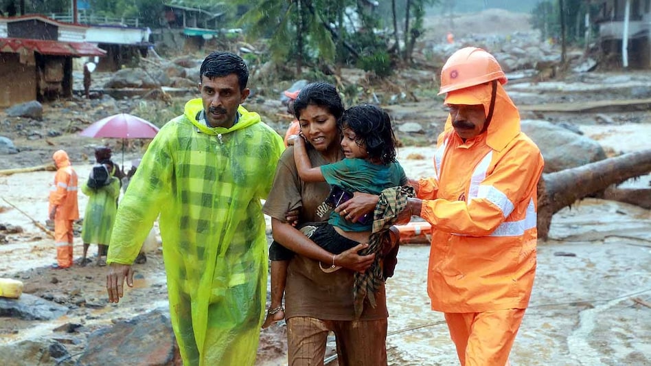 smartguyrithik's tweet photo. Scary #Wayanad
#WayanadLandslide https://t.co/xRPOok2pC0