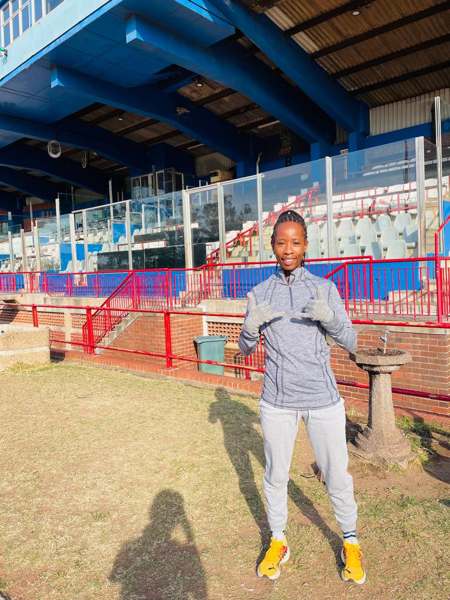 S33544Sthandiwe's tweet photo. living Healthy  🤭🤟 https://t.co/6fredBpT9D
