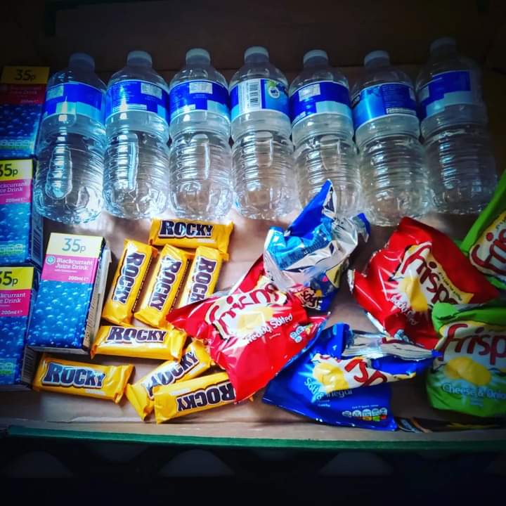 Slough Outreach💙 (@sloughoutreach) on Twitter photo If you're out in this #heatwave please try to carry an extra water bottle or a cold drink to offer to one of our friends <a href="/SloughOutreach/">Slough Outreach💙</a> #homeless #vulnerable. And if you can donate drinks and cold refreshments please make contact #ThankYou 🙏🏼💙🌞 If you're out in this #heatwave please try to carry an extra water bottle or a cold drink to offer to one of our friends <a href="/SloughOutreach/">Slough Outreach💙</a> #homeless #vulnerable. And if you can donate drinks and cold refreshments please make contact #ThankYou 🙏🏼💙🌞