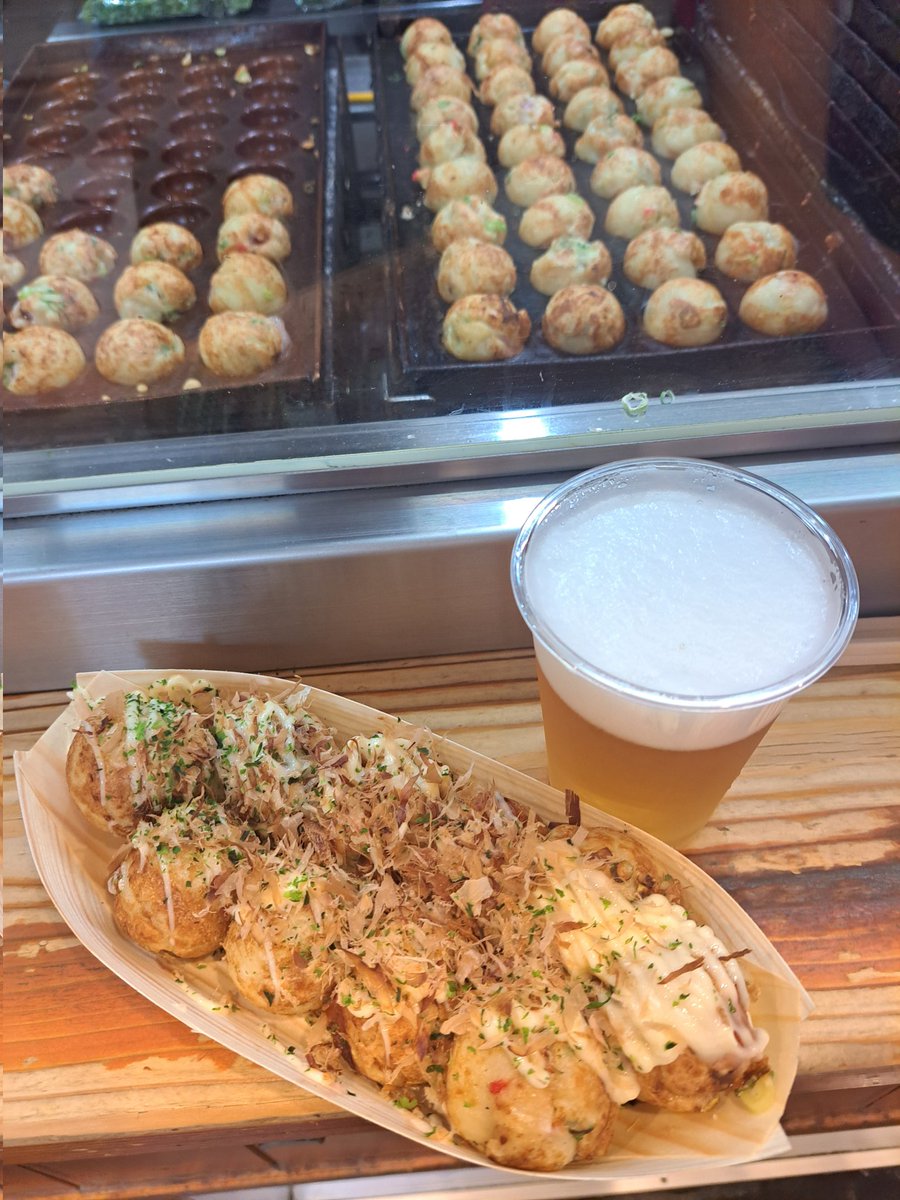 yakiton_hunter's tweet image. 大阪2日目1軒目
シンプル塩味旨い。
#はなだこ
#新梅田食堂街