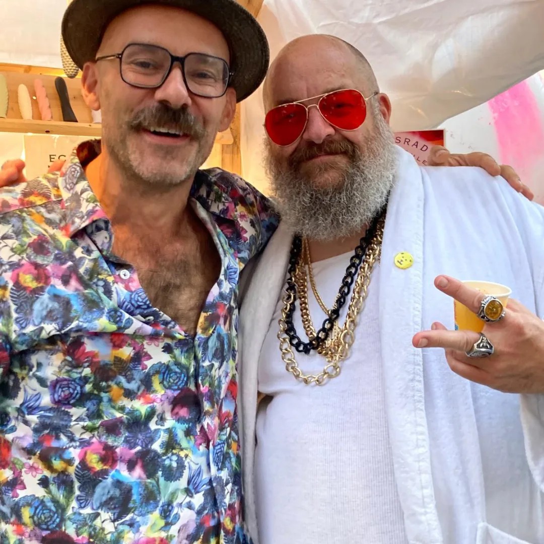 Schön wars - ein Fest!🌈Danke 2. <a href="/stuttgartpride/">Stuttgart PRIDE</a> 💖Und all die tollen Menschen die bei uns am Stand waren!

#schönreinmanufaktur #schönrein #manufaktur #csd #csdstuttgart #stuttgartpride #gaypride #stuttgart #0711stgtcty #0711 #vielfalt #toleranz