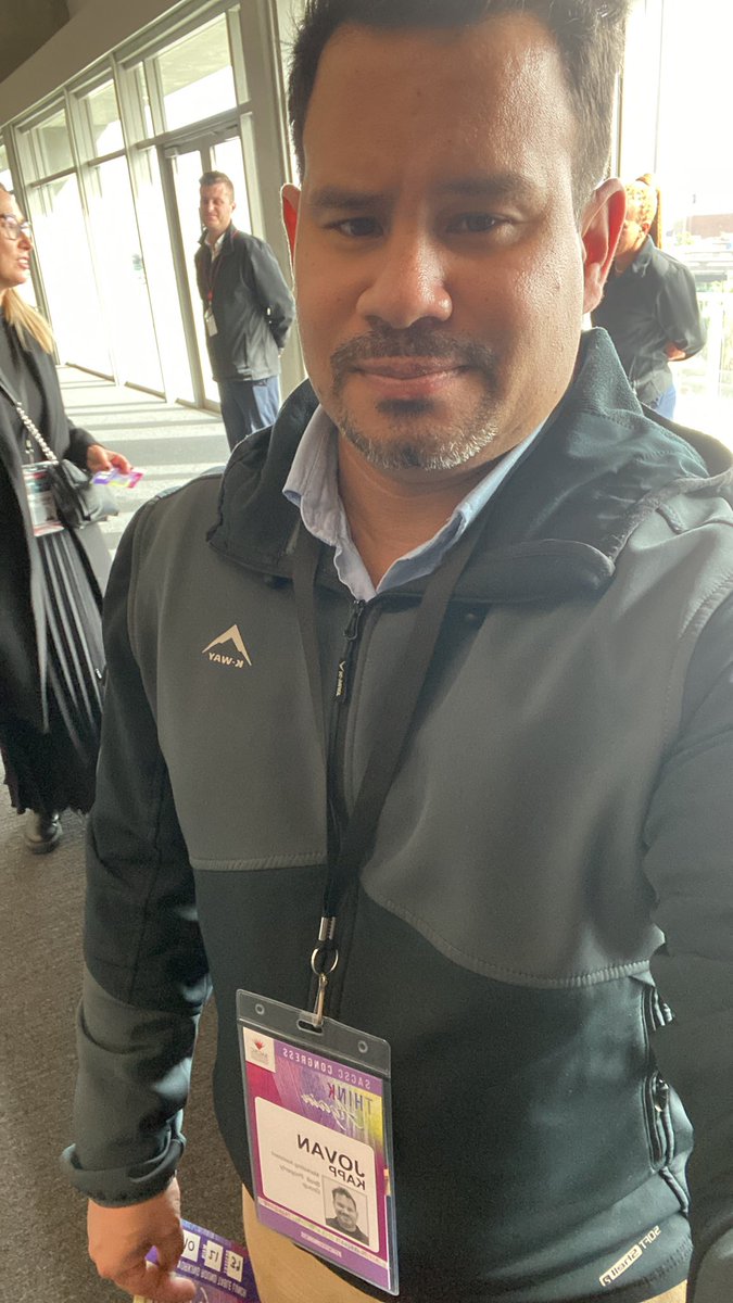 JoeBean13104898's tweet image. Hello Cape Town!  #CTICC #CONFERENCE