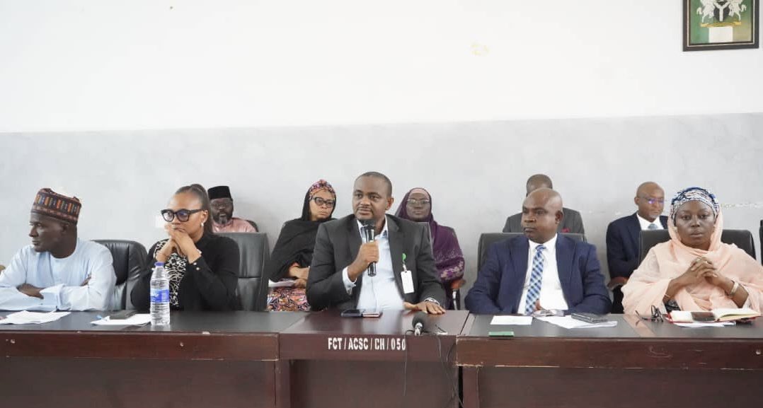 fctirs's tweet photo. FCT-IRS presents 2024 Mid-Year Report as Ag. Executive Chairman, Mr. Haruna Y. Abdullahi meets with the staff
#fctirs #midyearreport #payyourtaxes https://t.co/MpHVqkvMcY