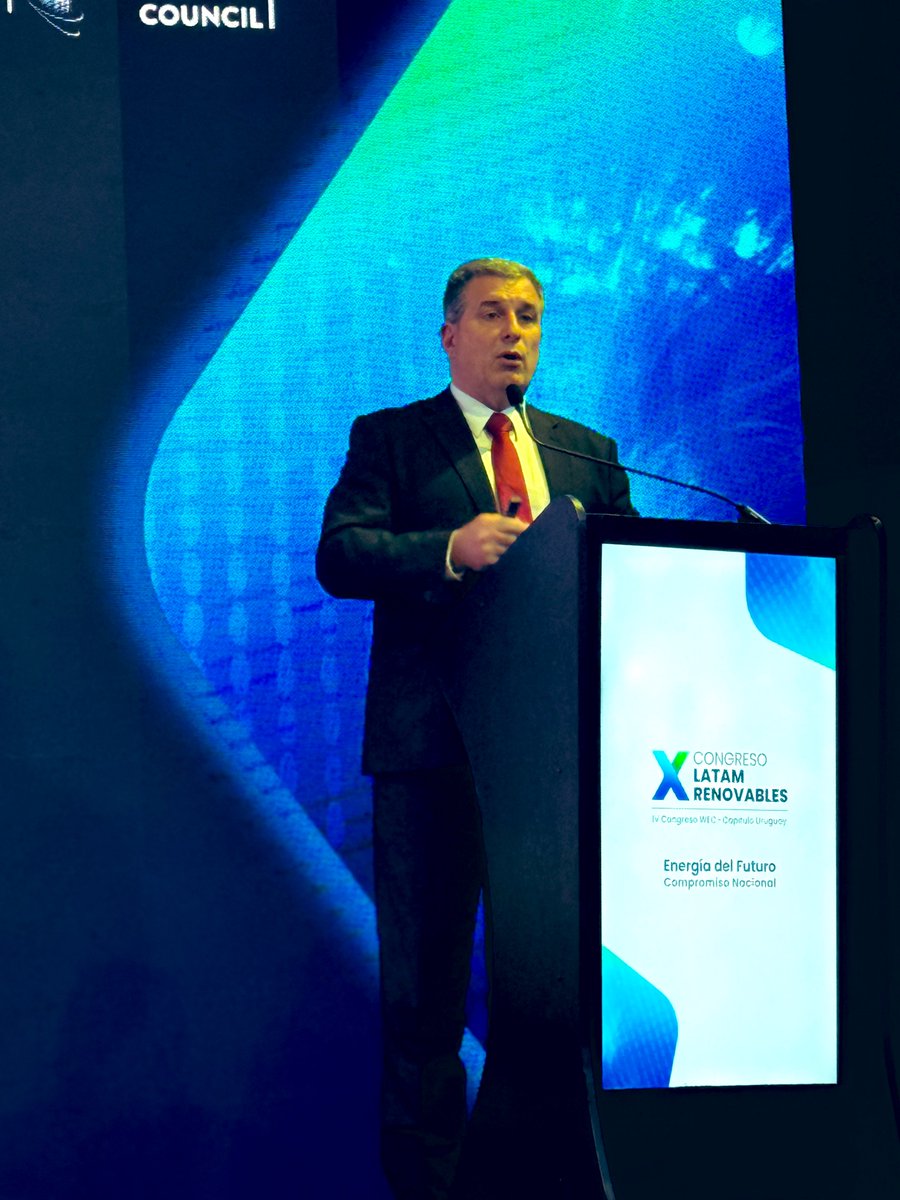 DrDiegoDurand's tweet photo. En esta jornada participamos @AncapUruguay  junto al @MIEM_Uruguay en AUDER @auderuy #LATAM  Energías Renovables.
Ancap comprometida en la transición energética y en las nuevas energías del presente y futuro. 
Uruguay y #Ancap en vanguardia mundial. #EnergíaSolarFotovoltaica #MovilidadEléctrica #HidrógenoVerde #H2u #HIF #RenovablesBellaUnion #TerminaldelEste. 
@LuisLacallePou @elisafacio @walterverri @a_stipanicic @NanoClaramunt Daniel Lamela Ignacio Horvath Nicolás Spinelli @rafaelbrum1963