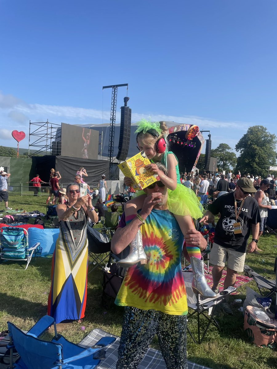 Nicola Smallcombe tweet media