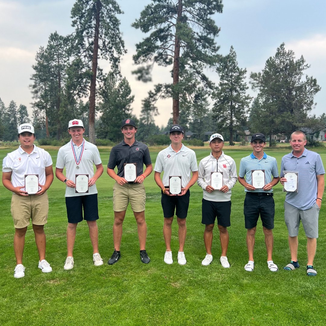 OregonGA's tweet image. 2024 U.S. Amateur Final Stage Qualifying at Bend Golf Club is complete. Niall Shiels Donegan (-8) earned medalist honors, while Cole Rueck (-4), Tyler Kowack (-4), Pono Yanagi (-3), Ben Borgida (-3), Chi Chun Chen (-3), and Robbie Ziegler (-3) were the six other qualifiers. 🏆