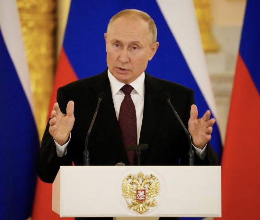 BREAKING: 🇷🇺Russia passes a bill to allow international trade payments with cryptocurrency. 💱🌐 

This could be a game-changer for global trade dynamics! 

#Cryptocurrency