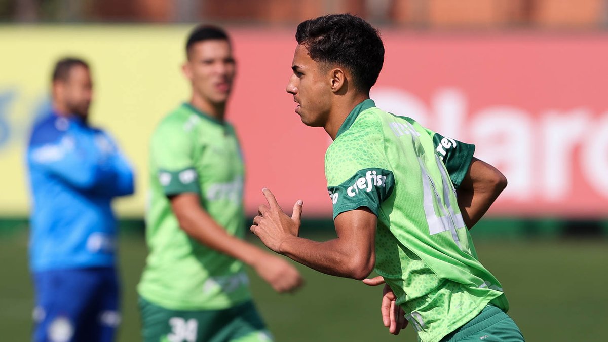 Foco na Copa Neo Chromatic do Brasil! 👊

A preparação segue 🔛 na Academia de Futebol

#PalestraPraSempre
