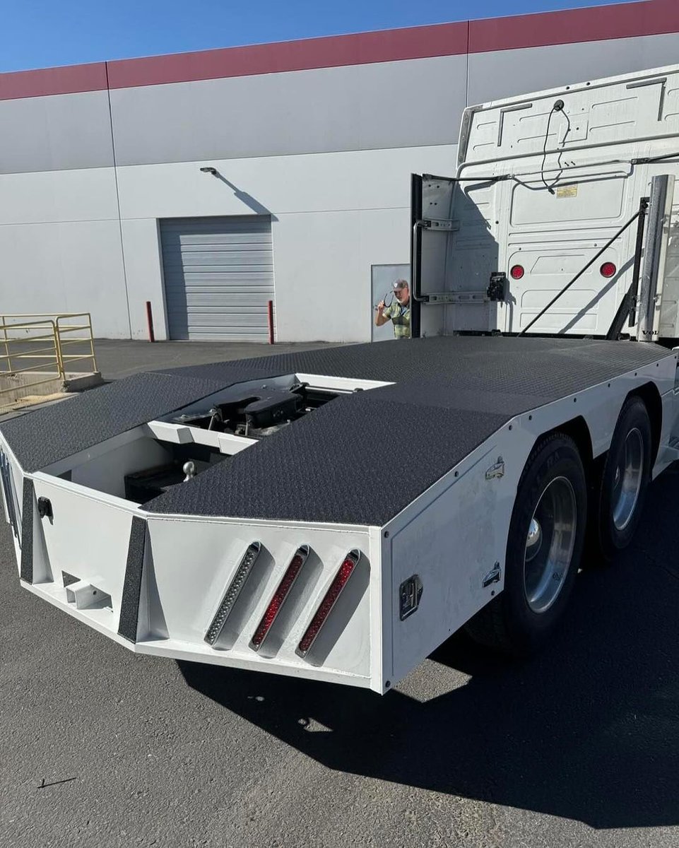 LINEXProtects's tweet image. When large vehicles demand top-notch protection, LINE-X is your go-to. This Volvo hauler received our LINE-X Premium protection, safeguarding the deck and boxes from wear and tear. Trust us to keep your big toys in prime condition! 

📸: linexofwestphoenix on IG 

#LINEX #LINEXIT