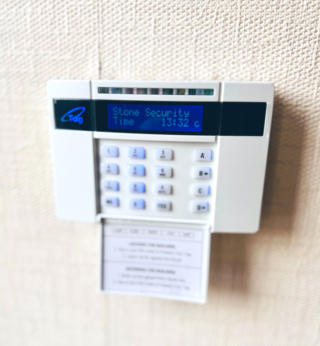 stone_security's tweet image. Busy today upgrading and older, faulty burglar alarm for a customer in Langley Mill

Easy to use controls with a text display and tags to set/unset improve usability 100%  👌🏼

Get in touch to find out how we can make your life easier and your home more secure 👮🏻‍♂️