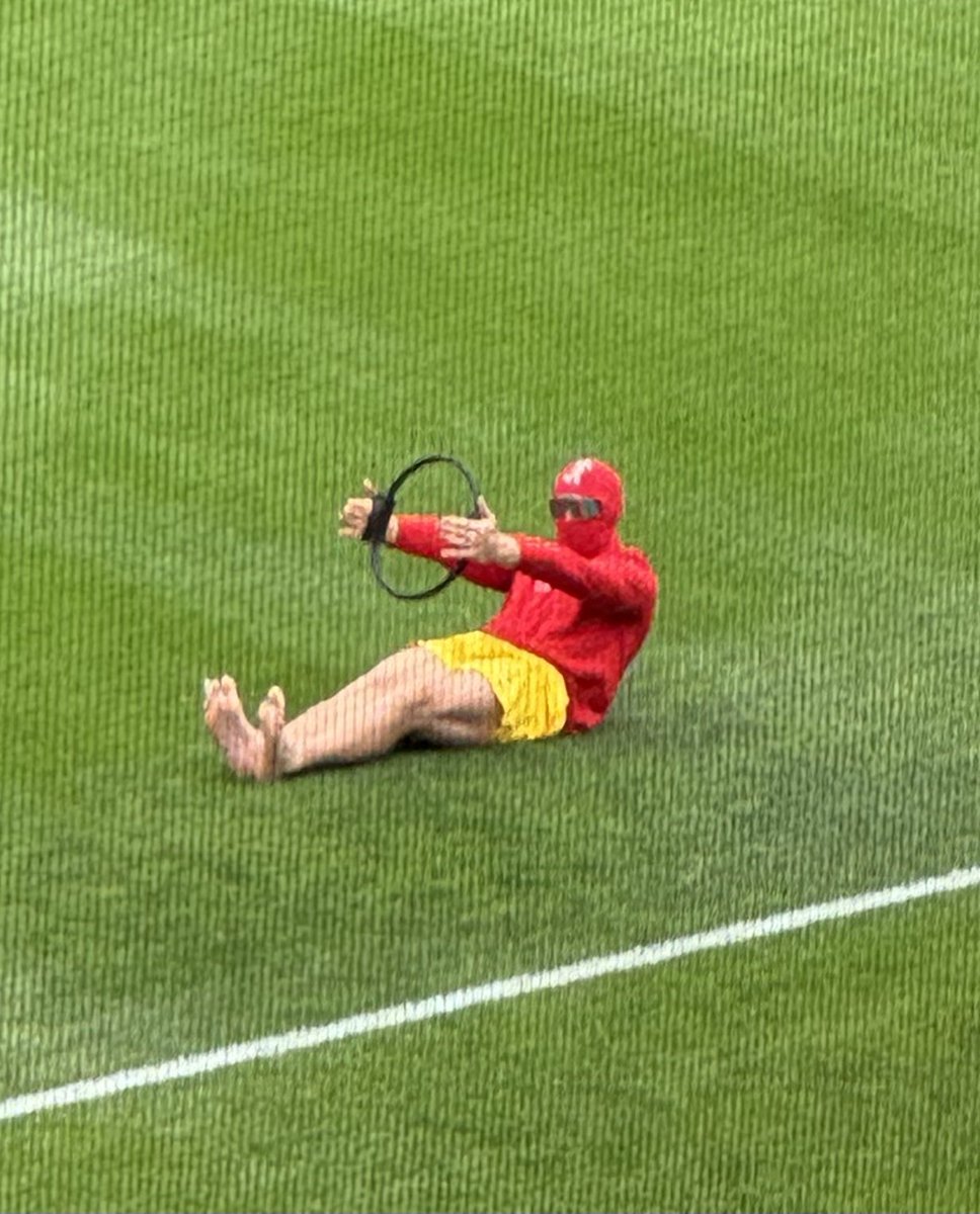 WooSox's tweet image. Back like he never left.