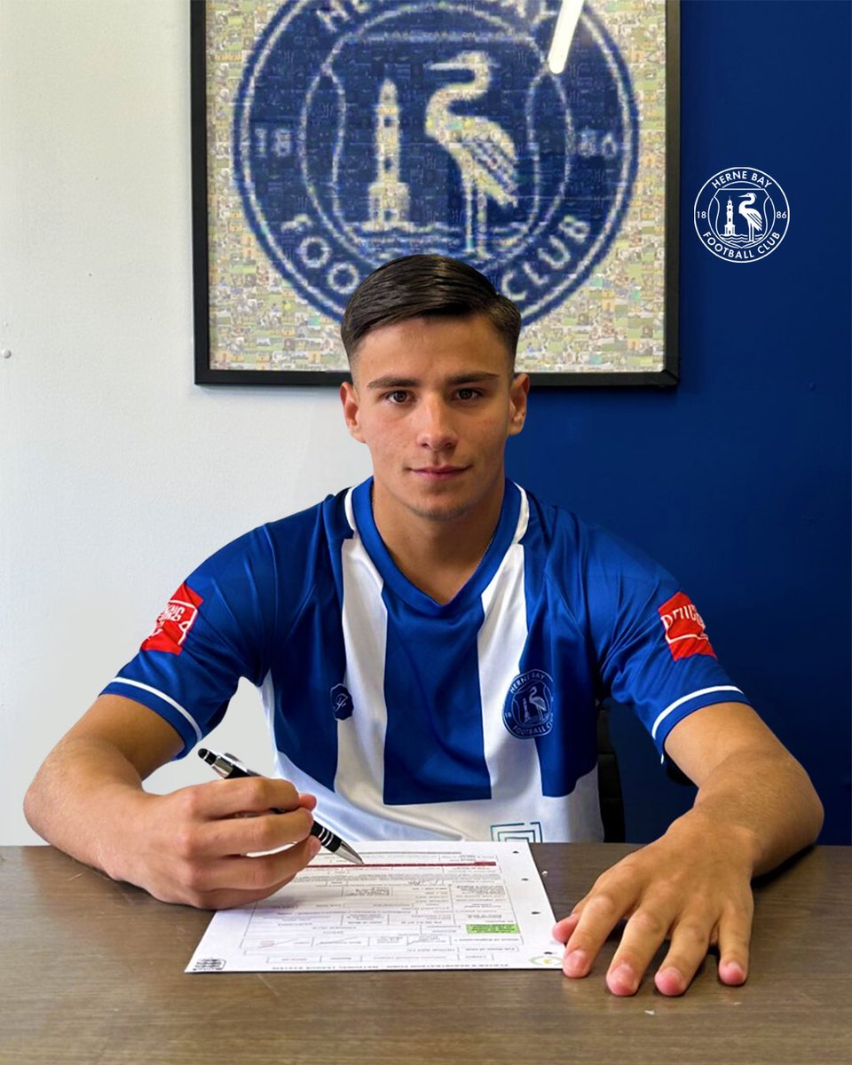 ✍️ The club is excited to announce the contract signing of Mikey Salako and Frankie Smith.

Both players sign on a 1-year deal, with Frankie Smith having the option to extend his by another year.

Welcome back lads! 💙

#HBFC | #WeAreTheBay