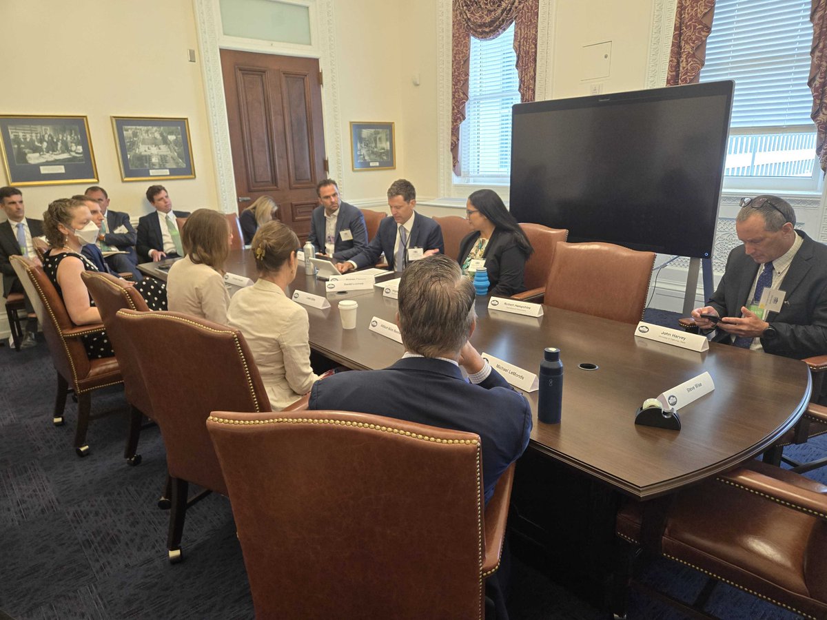 CSHub_MIT's tweet image. Concrete sustainability took to @WhiteHouse recently as leaders met for the #Concrete Innovation Summit. @hessam_aj participated in the summit, which discussed bolstering concrete as part of the #sustainability solution. @ConcreteAdvFdn @PCA_Daily whitehouse.gov/ostp/news-upda…