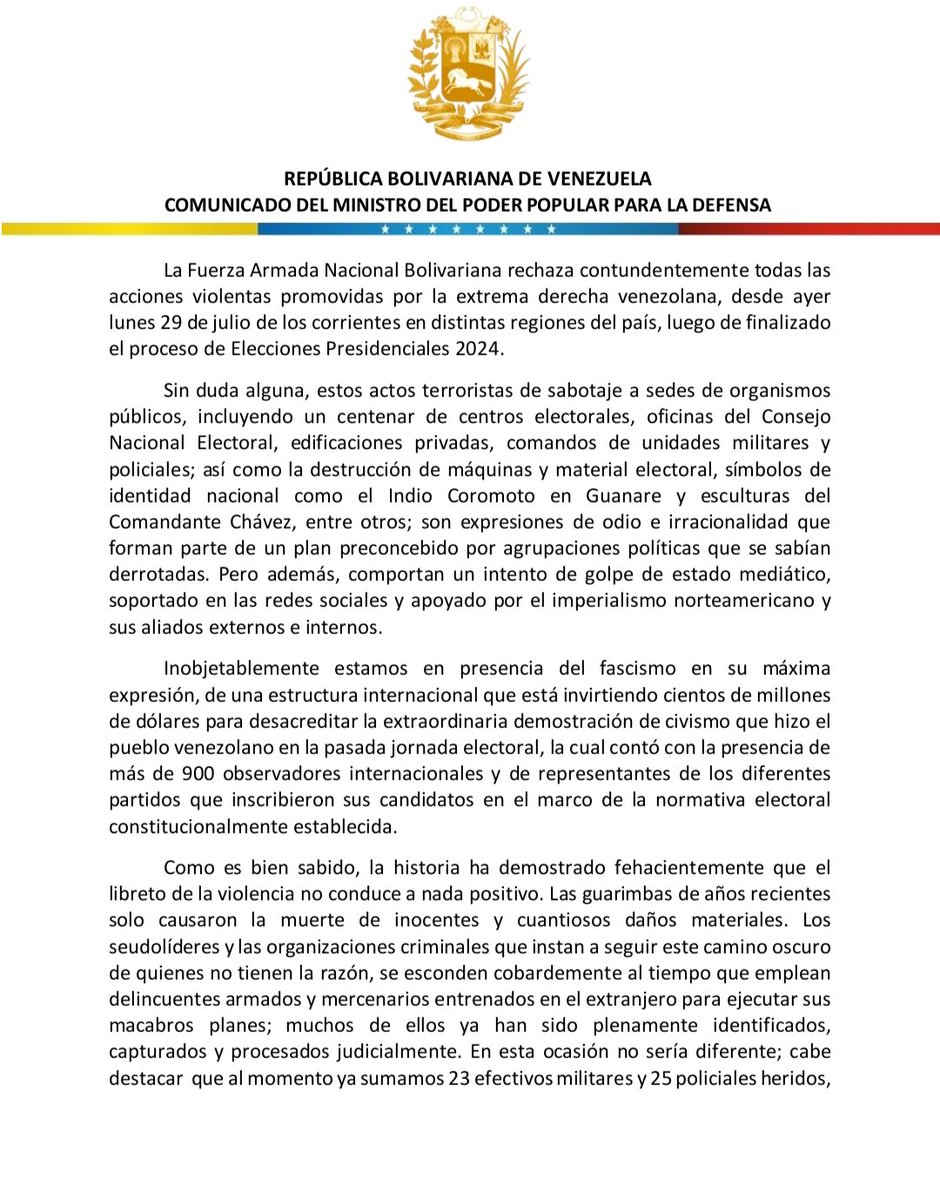 CANCORFANB1's tweet photo. La FANB reitera su irreductible compromiso con la paz. Sin embargo, actuaremos con contundencia en perfecta unión cívico-militar-policial, para preservar el orden en toda la nación, siempre en el marco de la Constitución y las leyes, así como del respeto a los derechos humanos. https://t.co/2e57dI0gWG