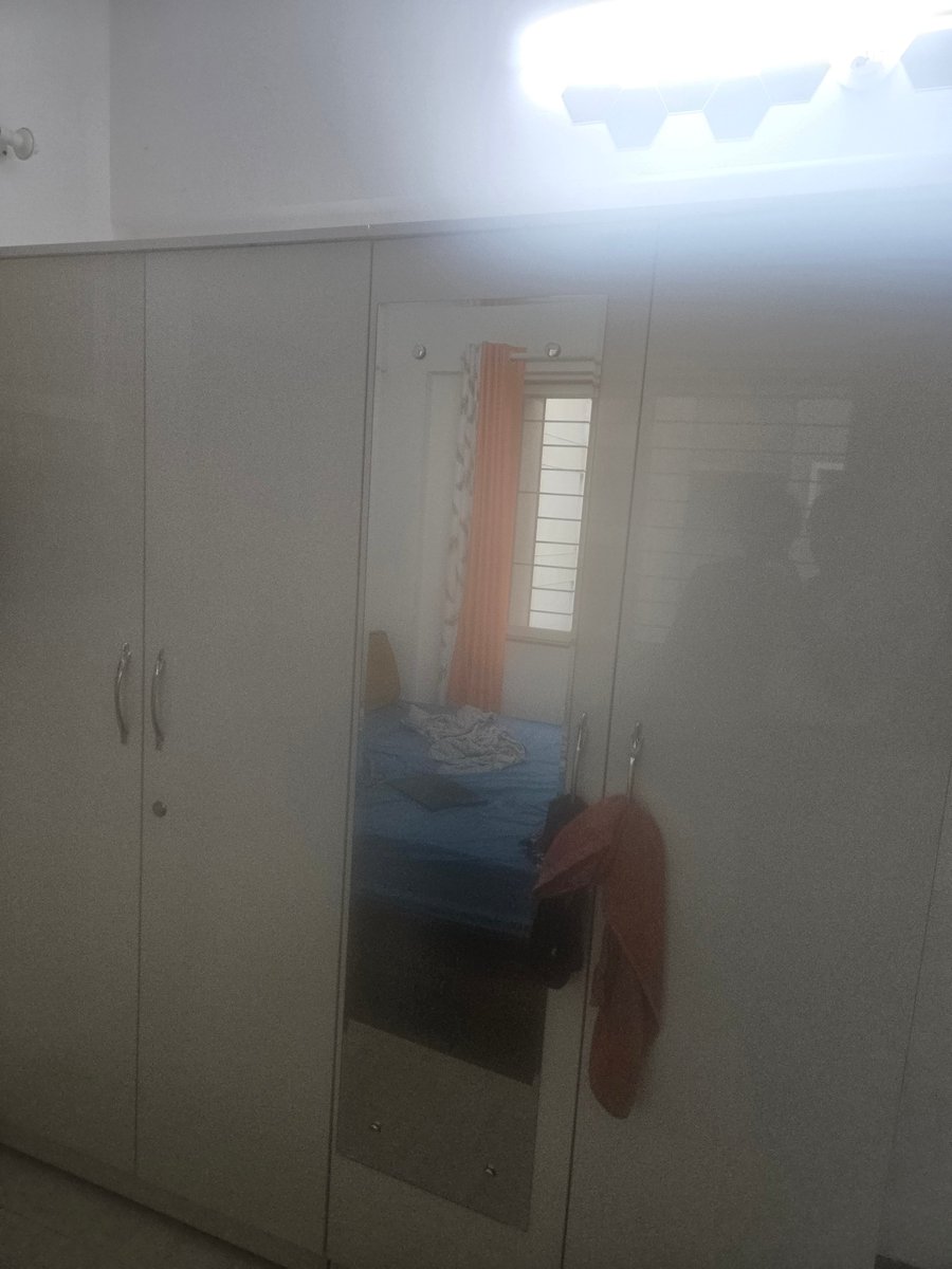 nikp1009's tweet photo. @SamsungIndia @SamsungMobile @SamsungKorea My #flip6 was delivered with fog inside the back camera, causing huge issues with photo quality. Additionally, experiencing problems with the charger not connecting properly. I request a replacement with a new device. Order- 12066599204 https://t.co/1MLRZ3B4KT