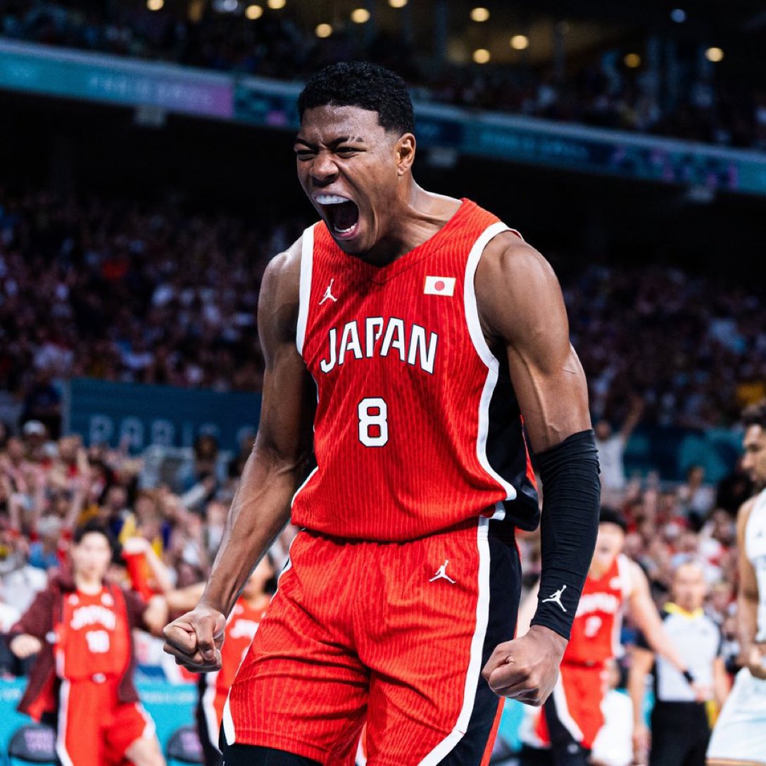Rui Hachimura for Team Japan —

24 PTS
3 REB
10-16 FG
3-5 3P FG

Ejected smh.