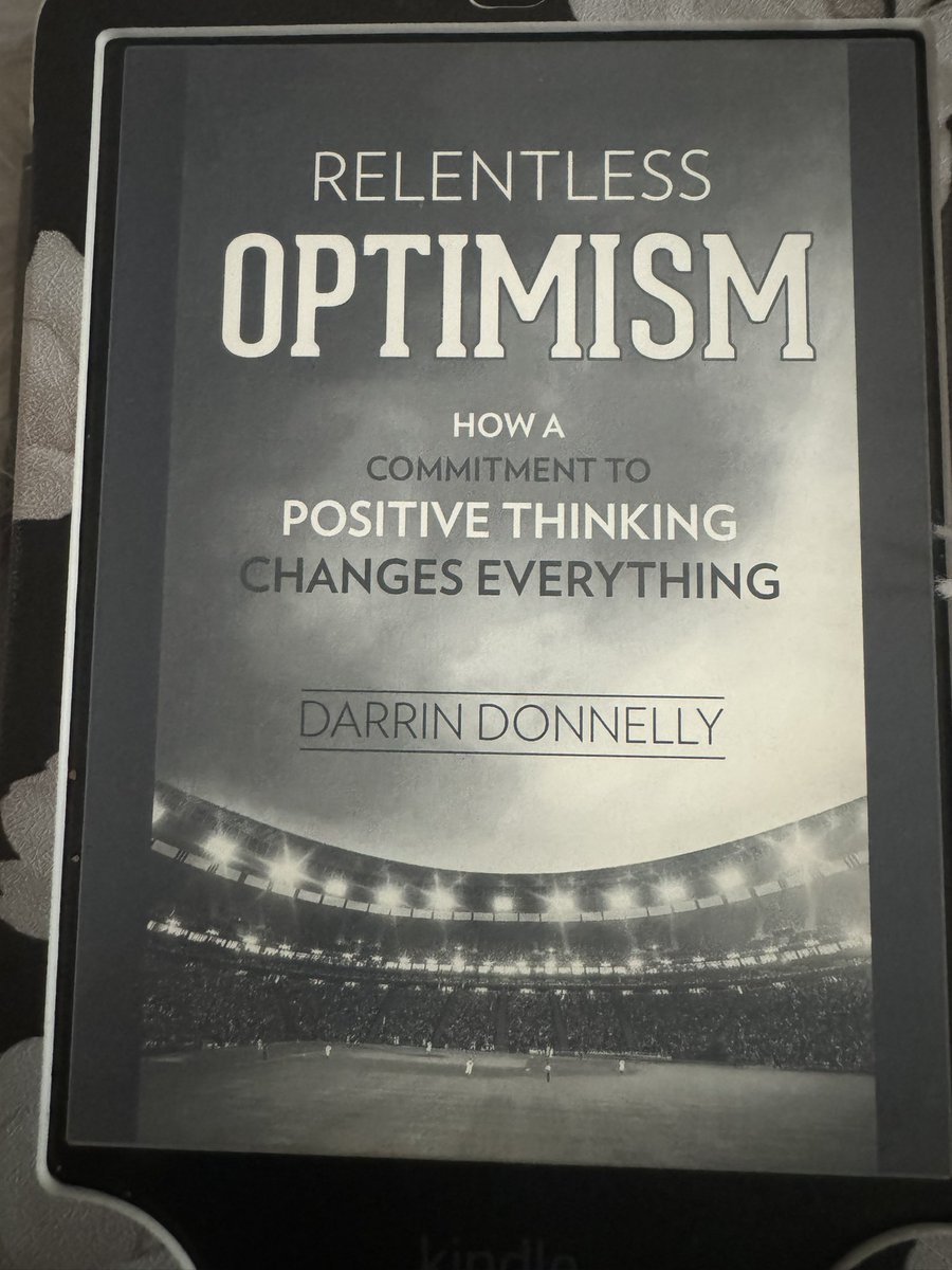 TaraWasinger's tweet photo. Reading the entire Sports For The Soul series again by @DarrinDonnelly because they’re so incredibly inspiring!! (This one is my favorite!) #sportsforthesoul #relentlessoptimism #darrindonnelly https://t.co/XtepiGBHwY