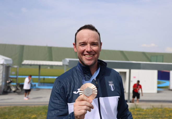 2010MisterChip's tweet photo. Las NUEVE medallas olímpicas de Centroamérica:

🥉Lloyd LaBeach #PAN 🇵🇦 en ATLETISMO
🥉Lloyd LaBeach #PAN 🇵🇦 en ATLETISMO
🥈Sylvia Poll #CRC 🇨🇷 en NATACIÓN
🥇Claudia Poll #CRC 🇨🇷 en NATACIÓN
🥉Claudia Poll #CRC 🇨🇷 en NATACIÓN
🥉Claudia Poll #CRC 🇨🇷 en NATACIÓN
🥇Irving Saladino #PAN 🇵🇦 en ATLETISMO
🥈Erick Barrondo #GUATEMALAPOWER1 🇬🇹 en ATLETISMO
🥉JEAN PIERRE BROL #GUATEMALAPOWER2 🇬🇹 en TIRO

#JuegosOlímpicos #Paris2024 #ShootingSport