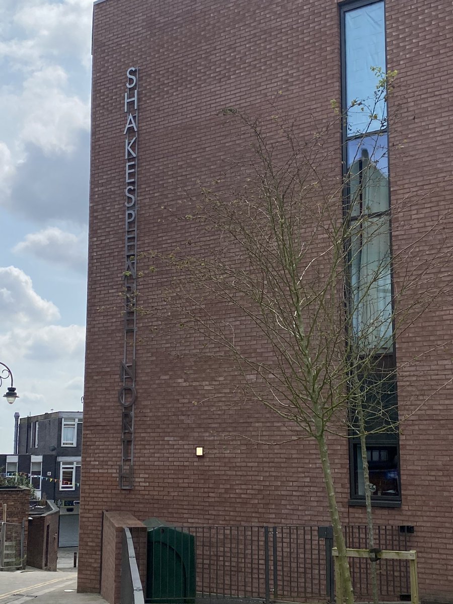 Split Infinitive tweet media