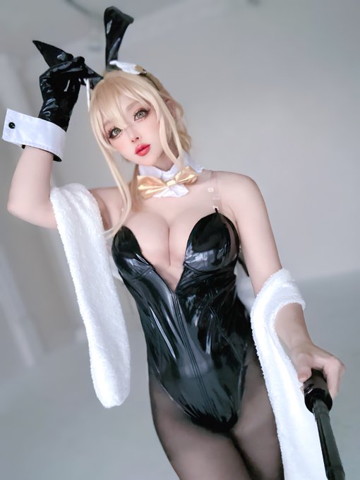 Twitterのコスプレ画像15