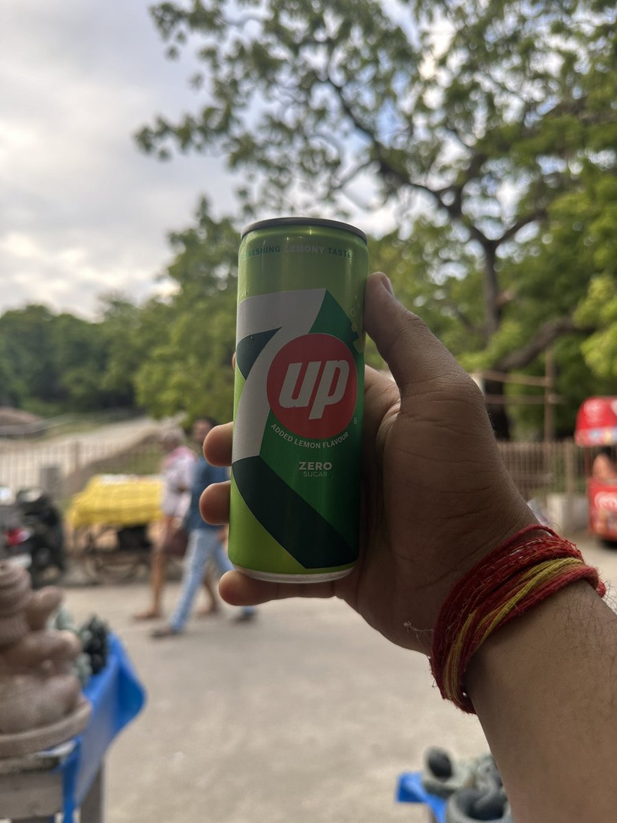 buildwithheman's tweet photo. Kya bawal cheez hai ! #7upzero https://t.co/TrnG0SDHE3
