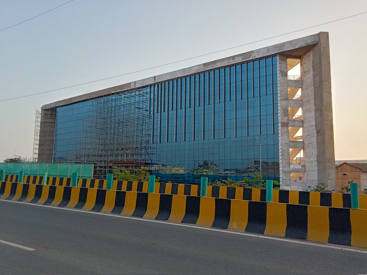IndexBihar's tweet image. Cities with STPI (Software Technology Park of India) in Bihar:
1. Patna
2. Bhagalpur
3. Darbhanga
STPI should be there in these cities also:
1. Gaya
2. Muzaffarpur
3. Purnea
4. Rajgir.