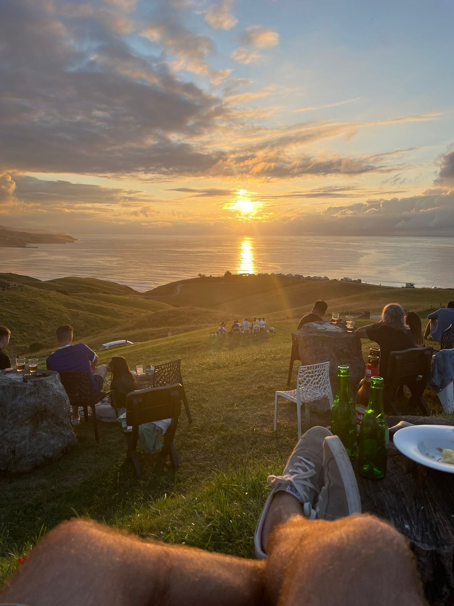 Javi_glvz2000's tweet photo. Vivir en Cantabria... 🥵🥰🌄⛱️✴️ https://t.co/c5RPWclYQ1