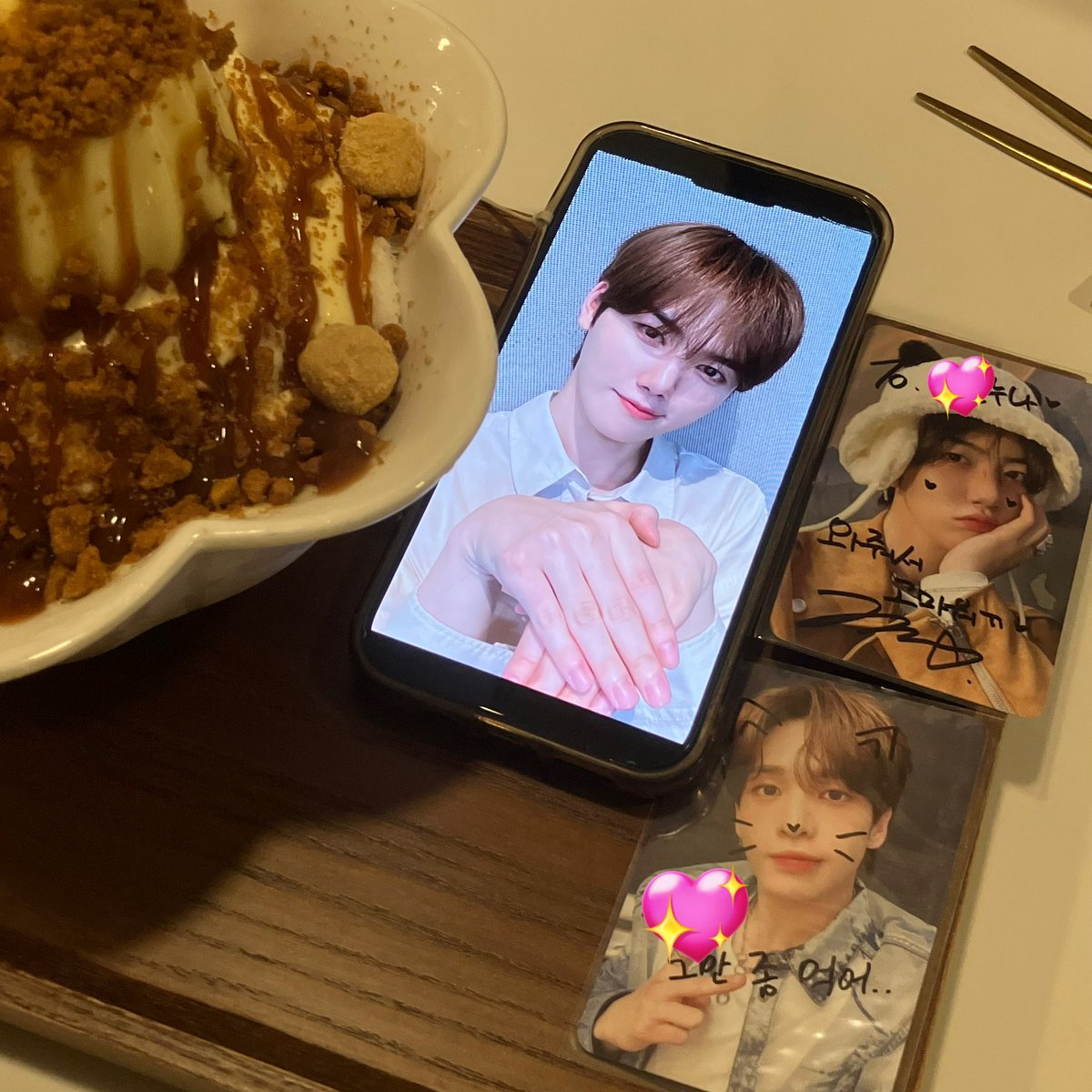 야구즈정식 
야구즈가 먹은건 아니고요
그냥 제가 야구즈 생각하면서 먹었어요