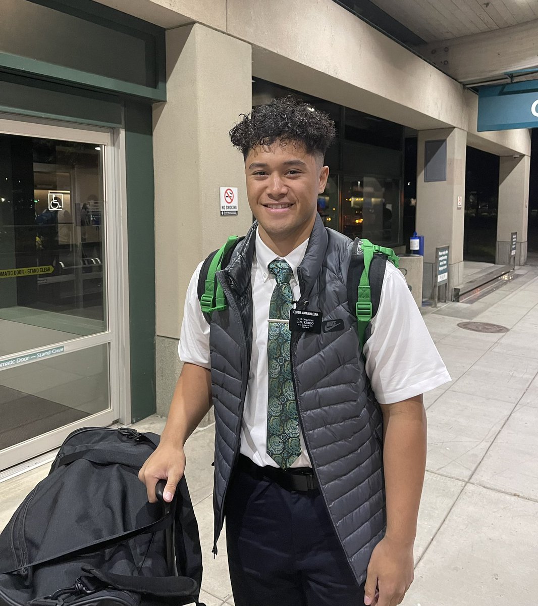 TCqbll's tweet image. Summer workouts ✅
Summer school ✅
MTC✈️ 
See you all in 2 years 🫡. Samoa, Apia Mission 🇼🇸. Alofa Atu. #ScoDucks