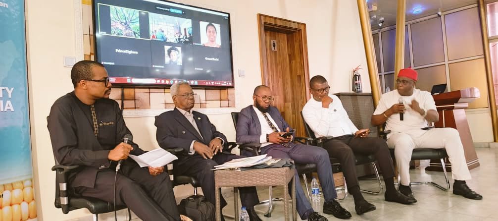 SDGRadioNG's tweet photo. On going panel session on " Health , Environment & Economics Implications of GMOs/ Alternative Approaches To Food Systems Challenges & For Food Sovereignty" at the National Conference on GMOs "Beyong The Propaganda- Unveiling The Truth About GMOs"
#GMOFreeNigeria #GMO #HOMEF https://t.co/h0LLK8yKxA