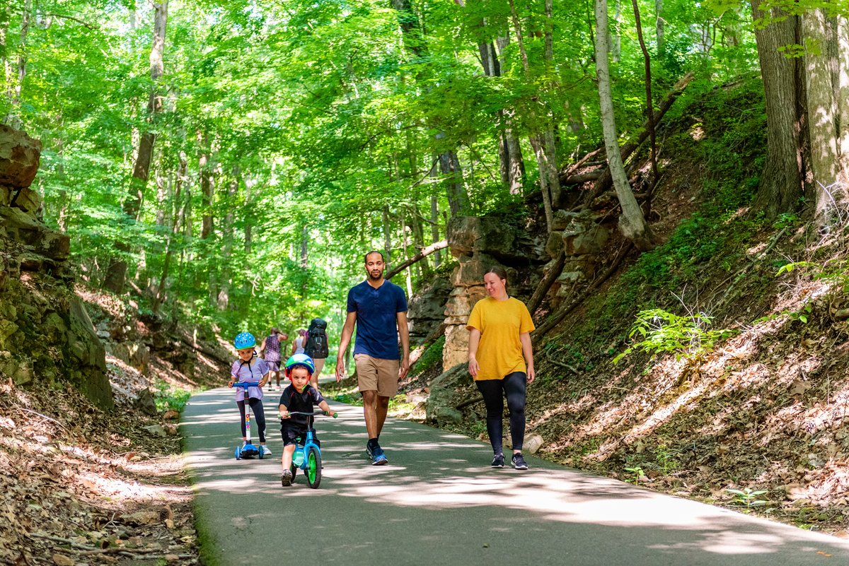 Budget Travel | Before Summer’s Over, Plan One More Family Trip to… wdcnews6.com/budget-travel-… 
#Summertravel #visitclarksvilletn #tennessee <a href="/TNVacation/">Tennessee Vacation</a>