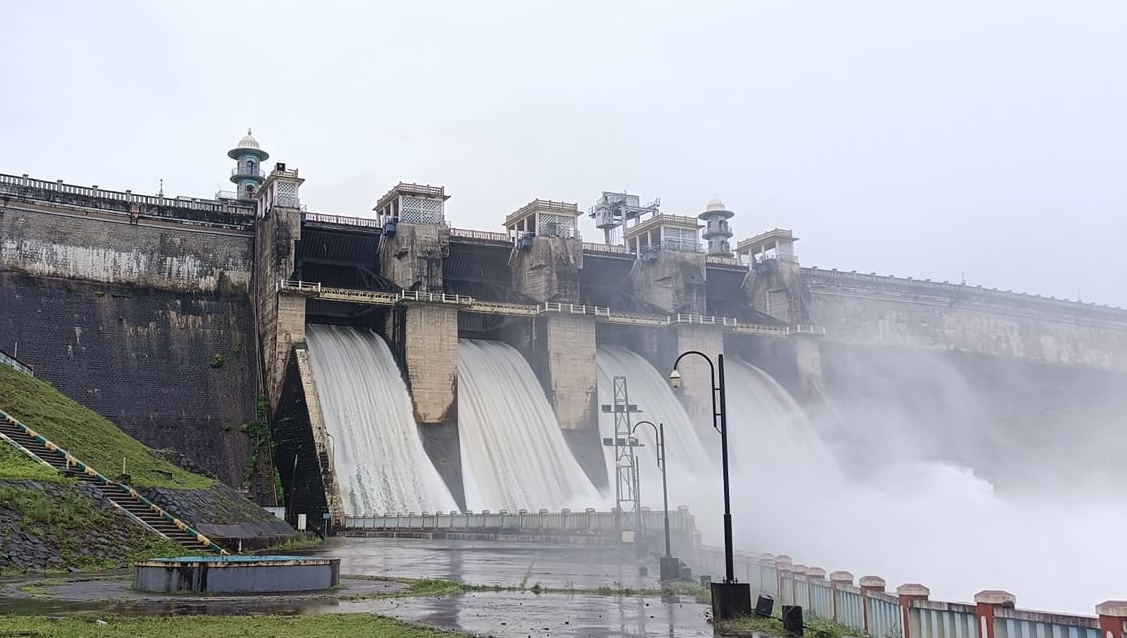 Harangi dam in full glory.