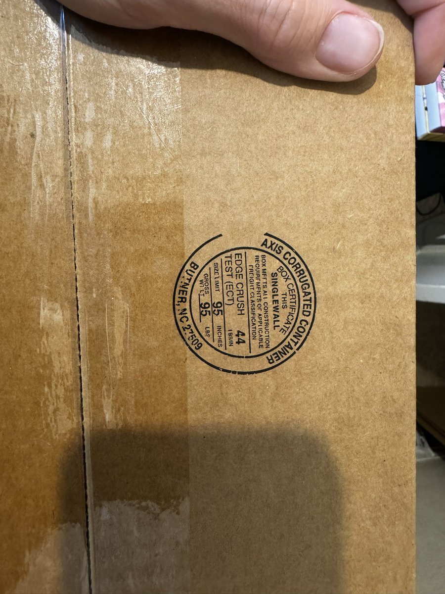 Katzenworld Blog (@katzenworldblog) on Twitter photo So <a href="/RoyalMailHelp/">Royal Mail Help</a> <a href="/RoyalMailGroup/">Royal Mail Group</a> is saying that a box with an ECT rating of 44 is not sufficient to claim for damages to non fragile items in their network. So what would be a titanium box? Clearly one of your guys drove over my box with a van. 🤷🏻♂️ (photo from brand new box) So <a href="/RoyalMailHelp/">Royal Mail Help</a> <a href="/RoyalMailGroup/">Royal Mail Group</a> is saying that a box with an ECT rating of 44 is not sufficient to claim for damages to non fragile items in their network. So what would be a titanium box? Clearly one of your guys drove over my box with a van. 🤷🏻♂️ (photo from brand new box)