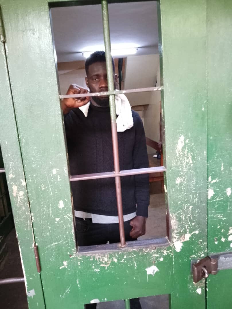 kiizaeron's tweet photo. BREAKING:

At Buganda Road Court today, the Chief Magistrate has remanded comedian SAMMY OKANYA to prison after illegal torturous police detention for a week following police quietly arraigning him without opportunity to apply for bail. Details to follow. https://t.co/RcOmbul1p7