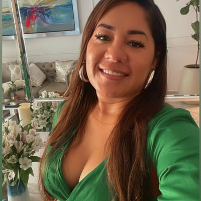 ChabeliNz's tweet photo. #NuevaFotoDePerfil https://t.co/ux2pLVRs3H