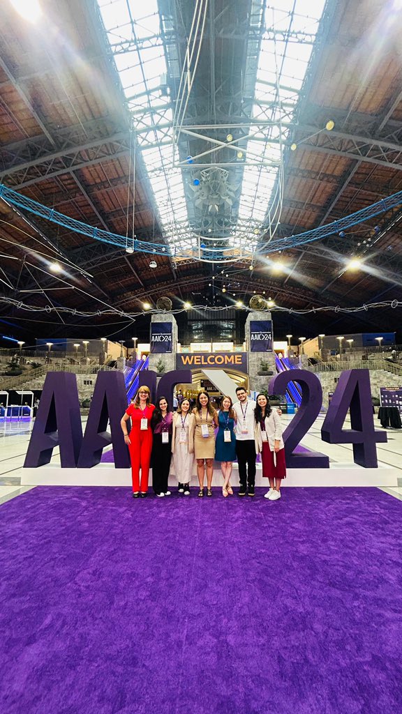 BCarvalhoPontes's tweet photo. #SuemotoLab at the #AAIC2024! @alzassociation 💜 https://t.co/8EpnoSoDvS