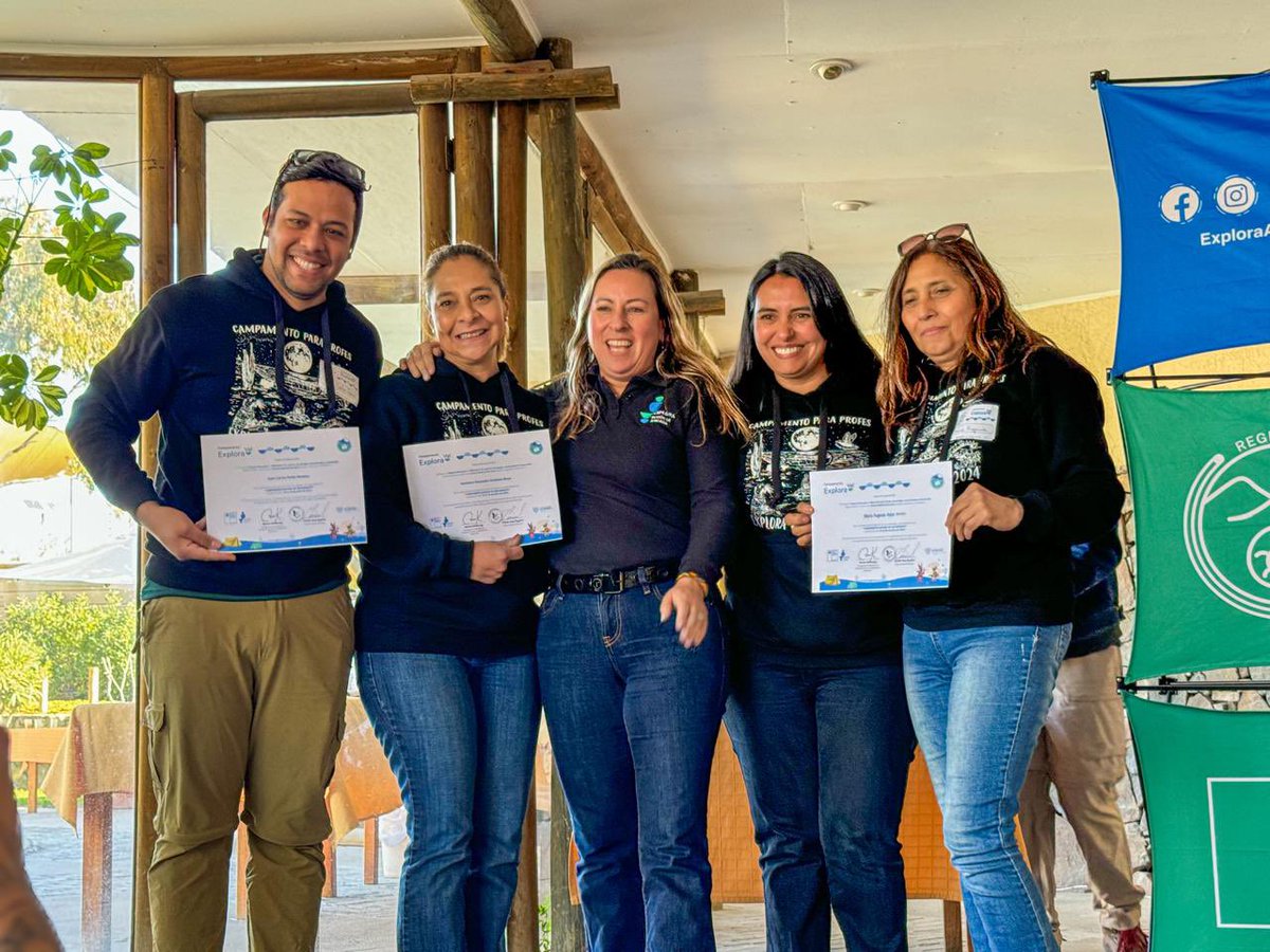 SLEPHuasco's tweet photo. Nuestro Director Ejecutivo, Javier Obanos Sandoval, asistió al cierre del Campamento Explora Va! 2023 - 2024, fortaleciendo competencias en ciencia y tecnolog��a con docentes de la región. 📚✨
#Educación #SLEPHuasco #ExploraVa https://t.co/xPcpb2mGZ6