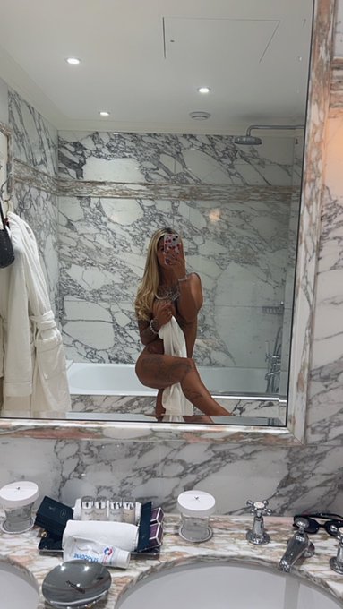 Play with me https://t.co/LBfERym26O<a href="/tag/naughty"class="tags"><span>#naughty</span></a><a href="/tag/sugarbaby"class="tags"><span>#sugarbaby</span></a>