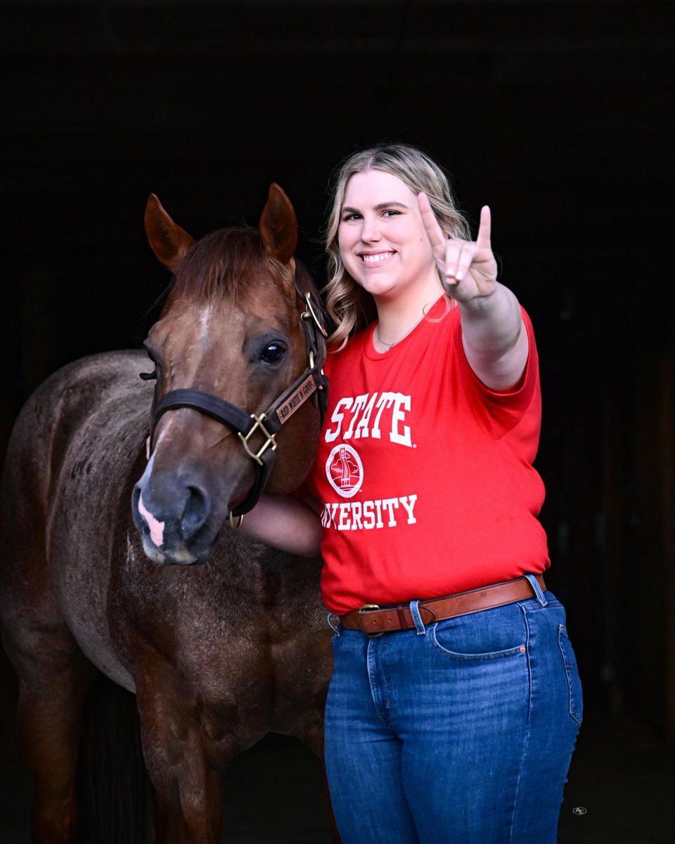 JMLection's tweet image. Back with the Pack: I am very excited to be joining the faculty of the @NCStateVetMed next month as an Assistant Professor of Theriogenology 🐺
Photo Credit: AE Photography