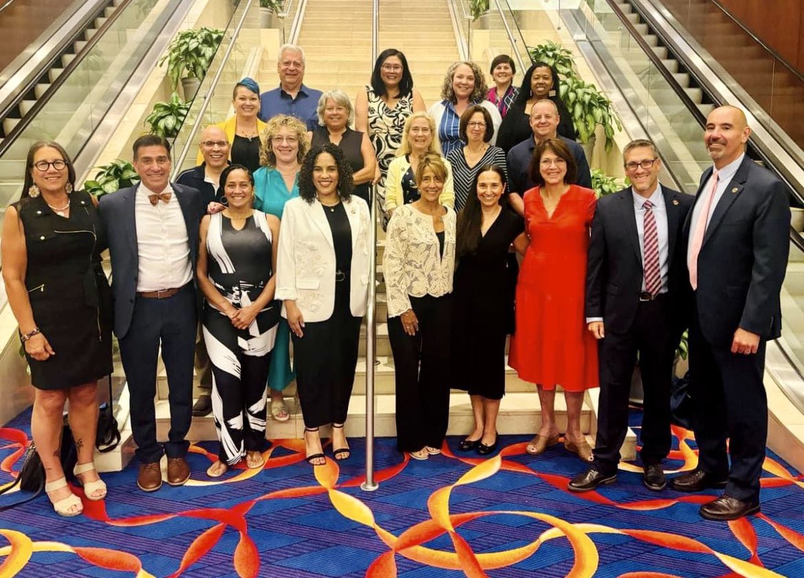 Lauren Danner tweet media