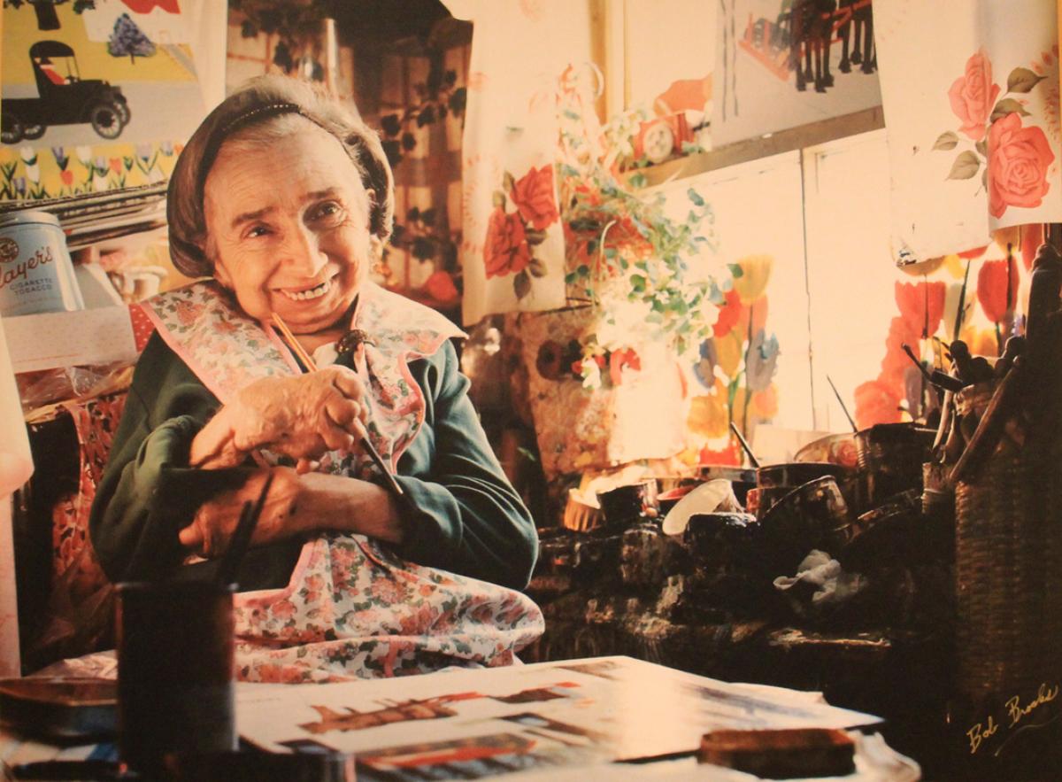 On this day in 1970, Canadian artist Maud Lewis died. 

She is one of Canada's most famous and celebrated artists, and her work now sells for hundreds of thousands of dollars.

So, let's learn more about this amazing woman and artist!

🧵1/12