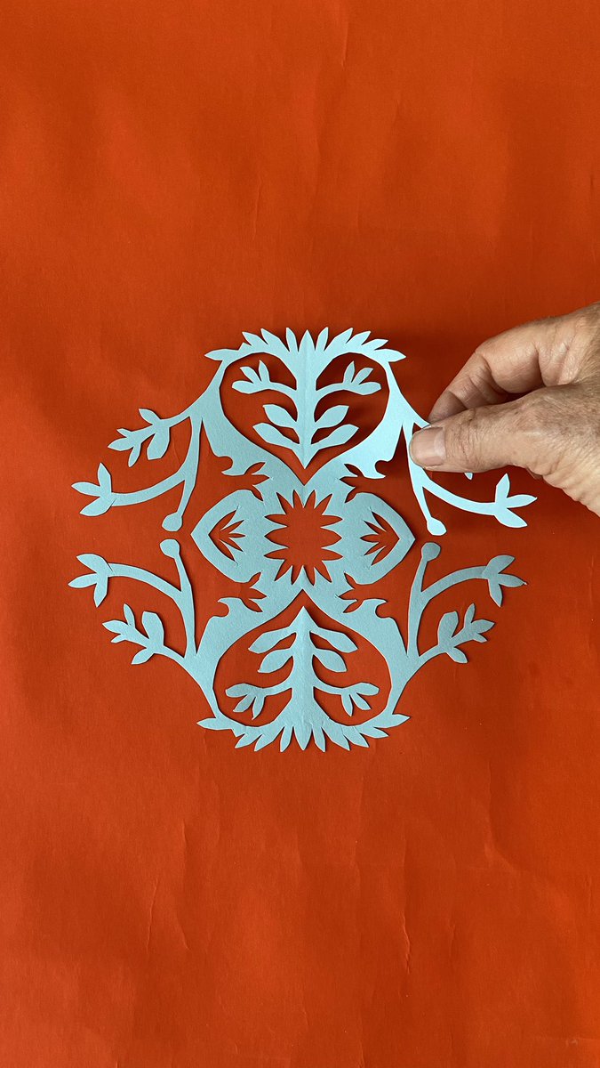 Lush Designs tweet media